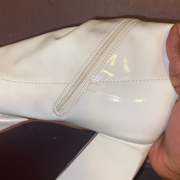 Shein Square Toe Chunky Heeled Classic Boots - Picture 8 of 13